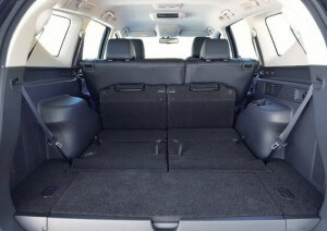 interior-bagasi-luas-all-new-pajero-sport