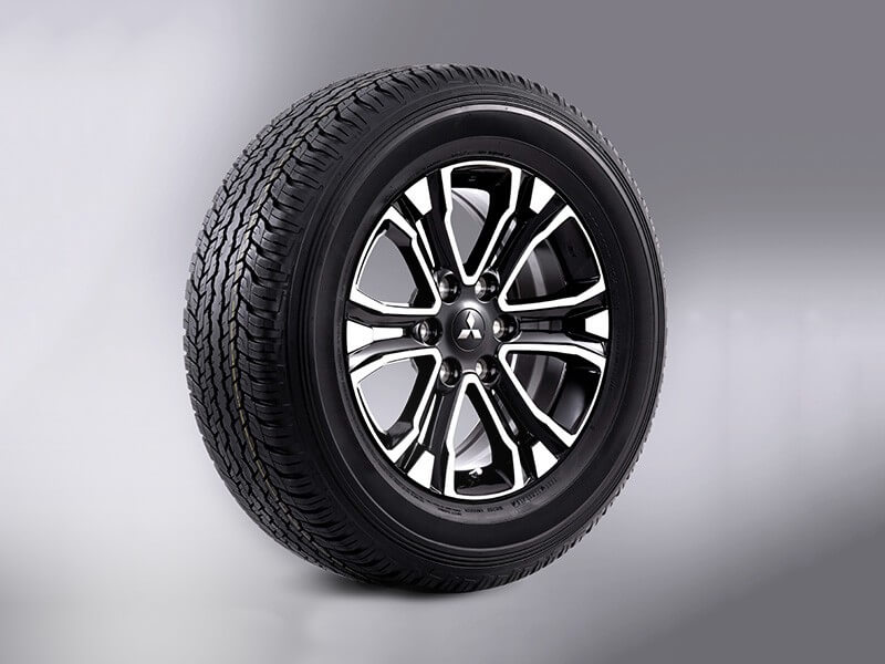 Mitsubishi Pajero Sport Rockford Fosgate-Special Design 18-Inch Alloy Wheel