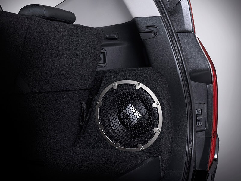 Mitsubishi Pajero Sport Rockford Fosgate-audio-system-3