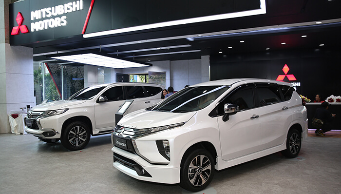 MITSUBISHI MOTORS RESMIKAN DUA DEALER