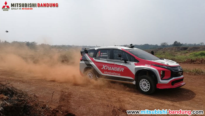 TES DRIVE XPANDER AP4 DITES PERDANA OLEH RIFAT SUNGKAR di MPV RALLT PERTAMA