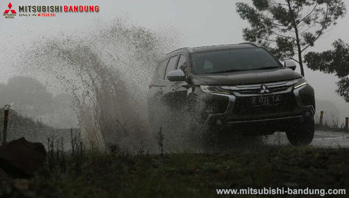 Mitsubishi Pajero Sport generasi ketiga